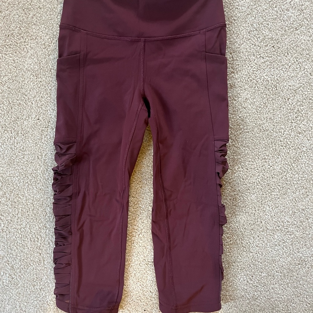Lululemon maroon legging size 2